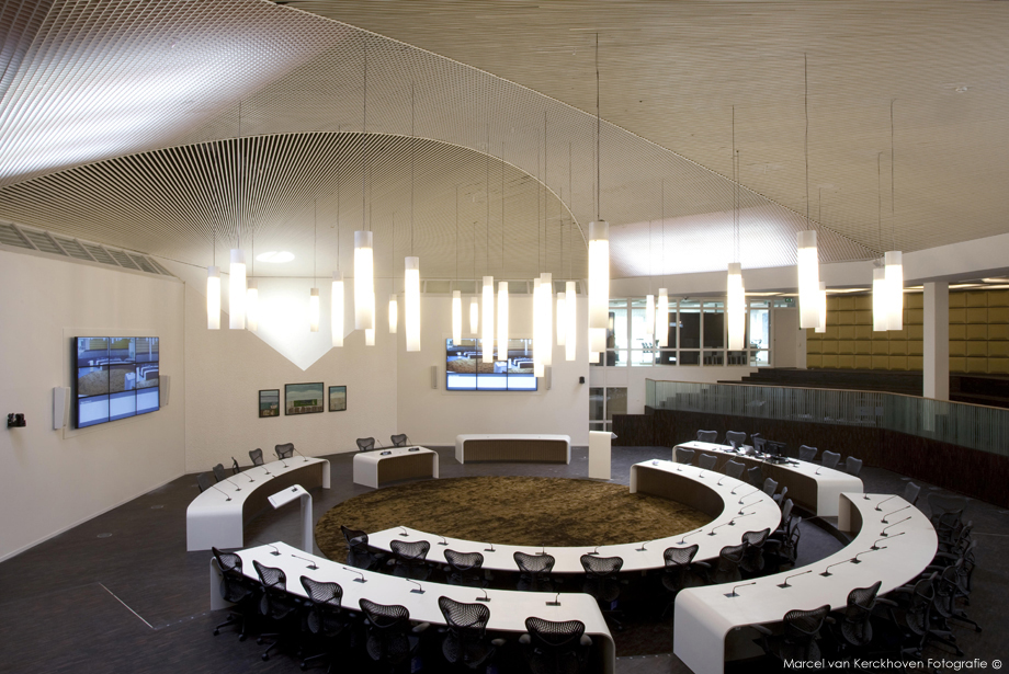 Renovatie raadzaal stadhuis Lelystad