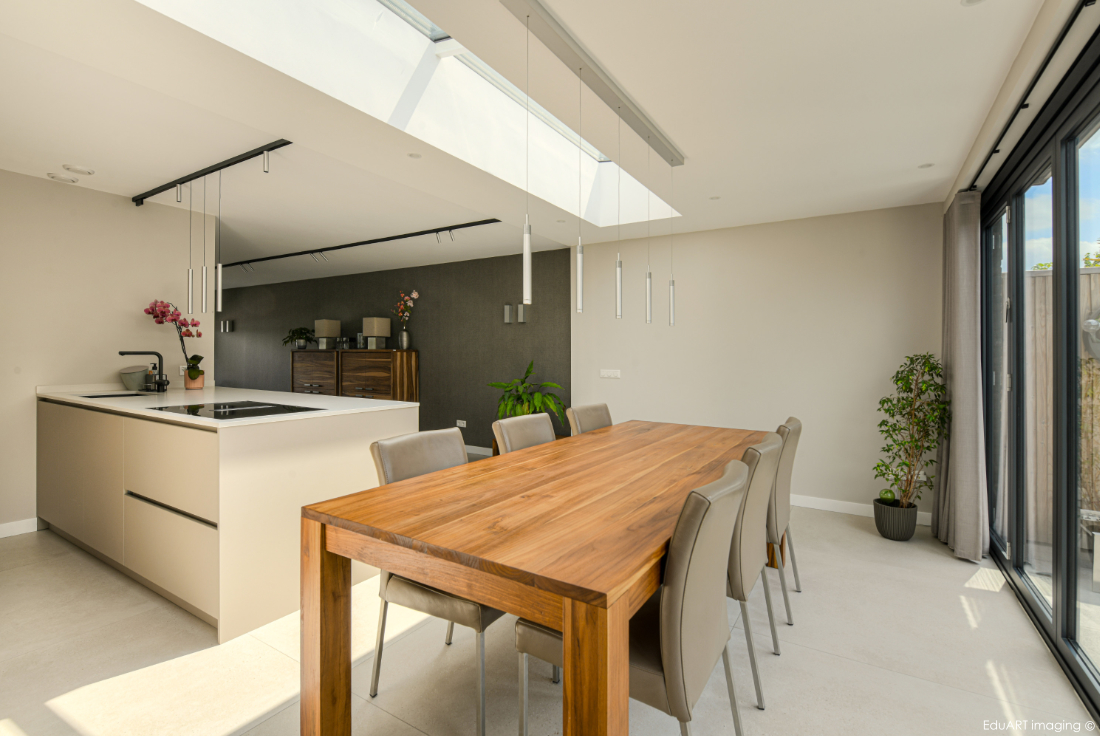 Renovatie, aanbouw en dakopbouw jaren '90 woning - lab-R