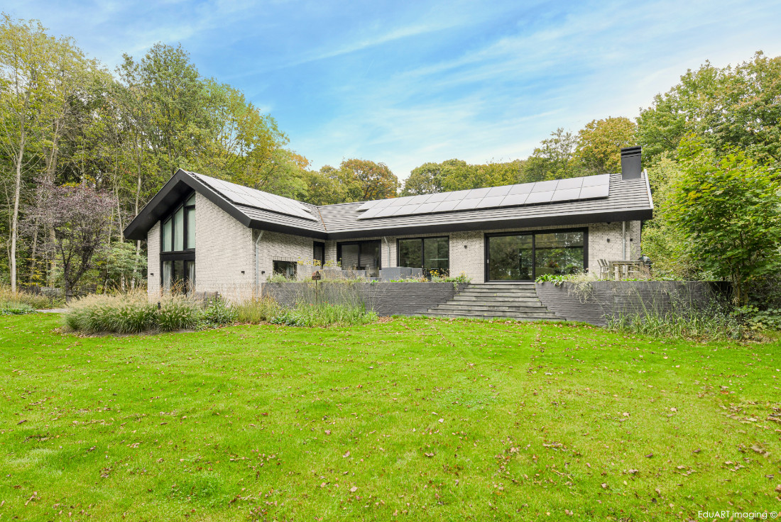 Renovatie en verbouwing jaren '70 villa - lab-R