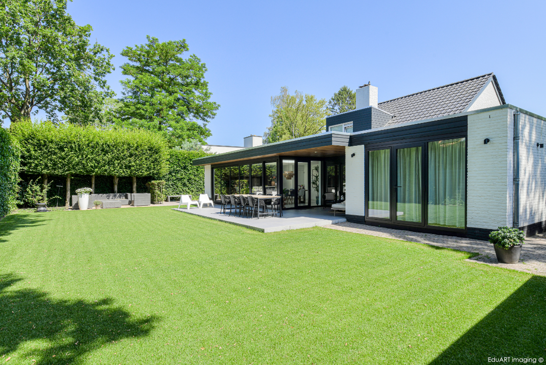 Verbouwing, herindeling van keuken naar leefkeuken jaren '70 villa - lab-R
